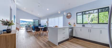 House, Multiple Beds, Valley View | Living area | TV, Netflix