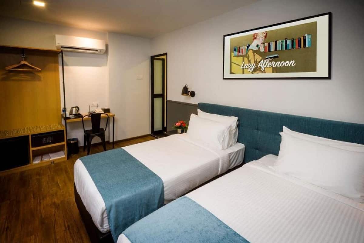 Desk, free WiFi, bed sheets