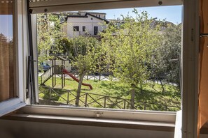 Interior - S069 - Sirolo, four-room apartment in the center with terrace and garage (Sirolo)