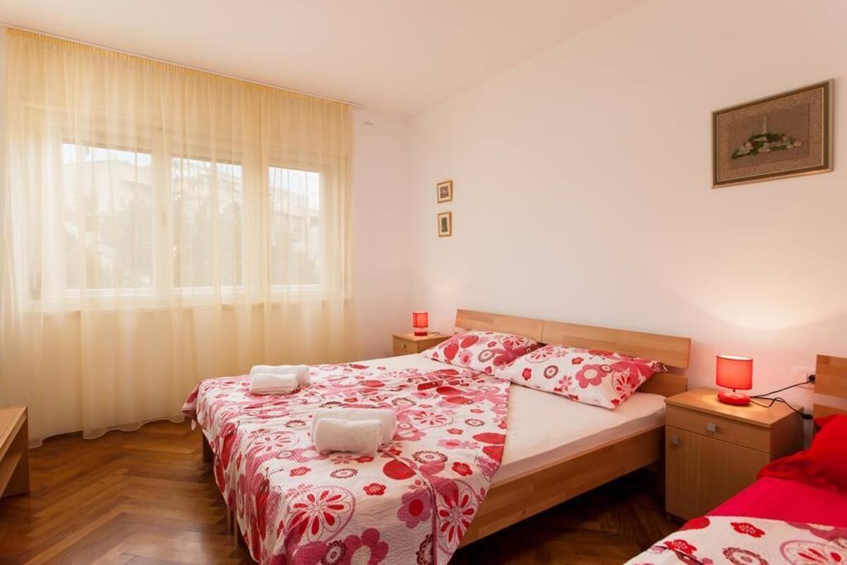 Premium bedding, memory-foam beds, blackout curtains, soundproofing