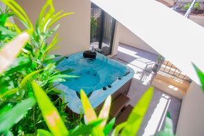 Apartemen Superior, pemandangan taman | Bathtub spa pribadi