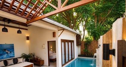KeRensia Private Pool Villas