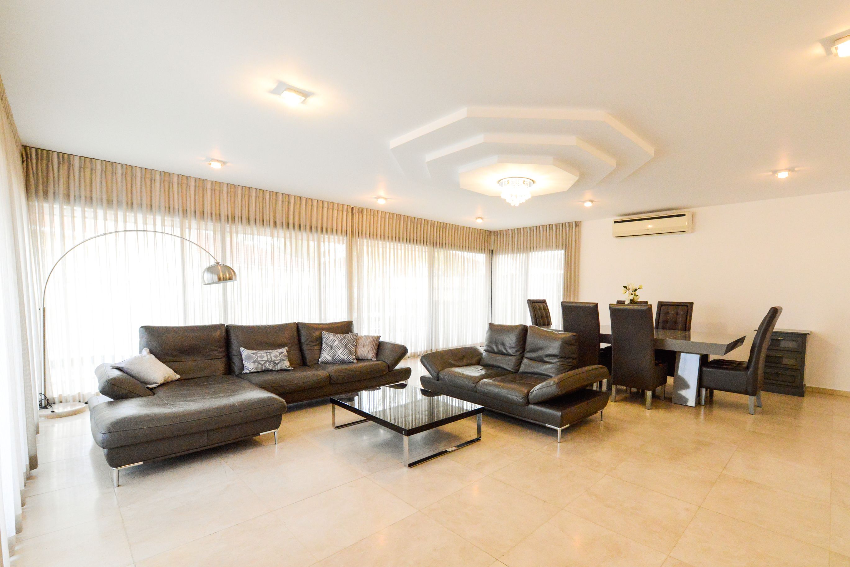 Foto - Villa Daniela 5BR heated pool וילה דניאלה 5 חדרי שינה בריכה מחוממת