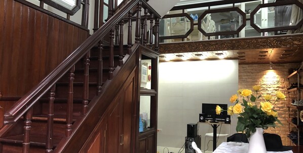 Khuôn viên nơi lưu trú