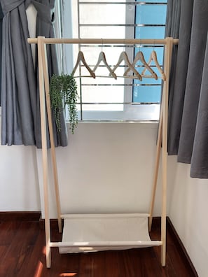 Classic Double Room | Hypo-allergenic bedding, down comforters, blackout drapes, free WiFi - Khai's Homestay - Hostel (Hanoi)