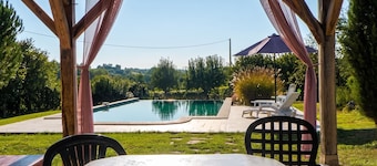 Homerez - Villa in Issac