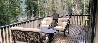 Mountain Retreat at Lake Cushman