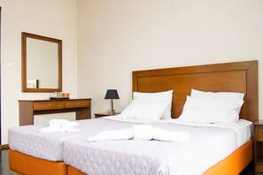 Apartment, Terrace | 1 bedroom, in-room safe, soundproofing, free cots/infant beds - Stone Palace (Spata-Artemida)