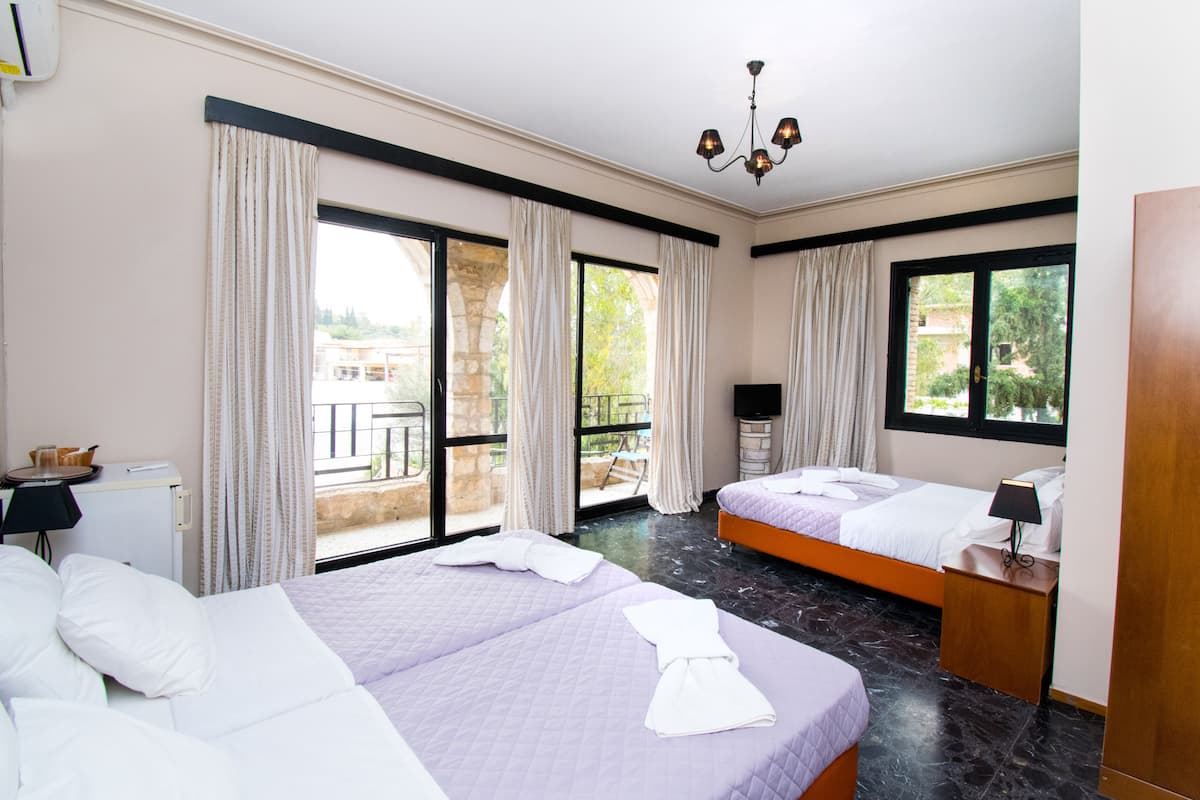 Apartment, Terrace | 1 bedroom, in-room safe, soundproofing, free cots/infant beds