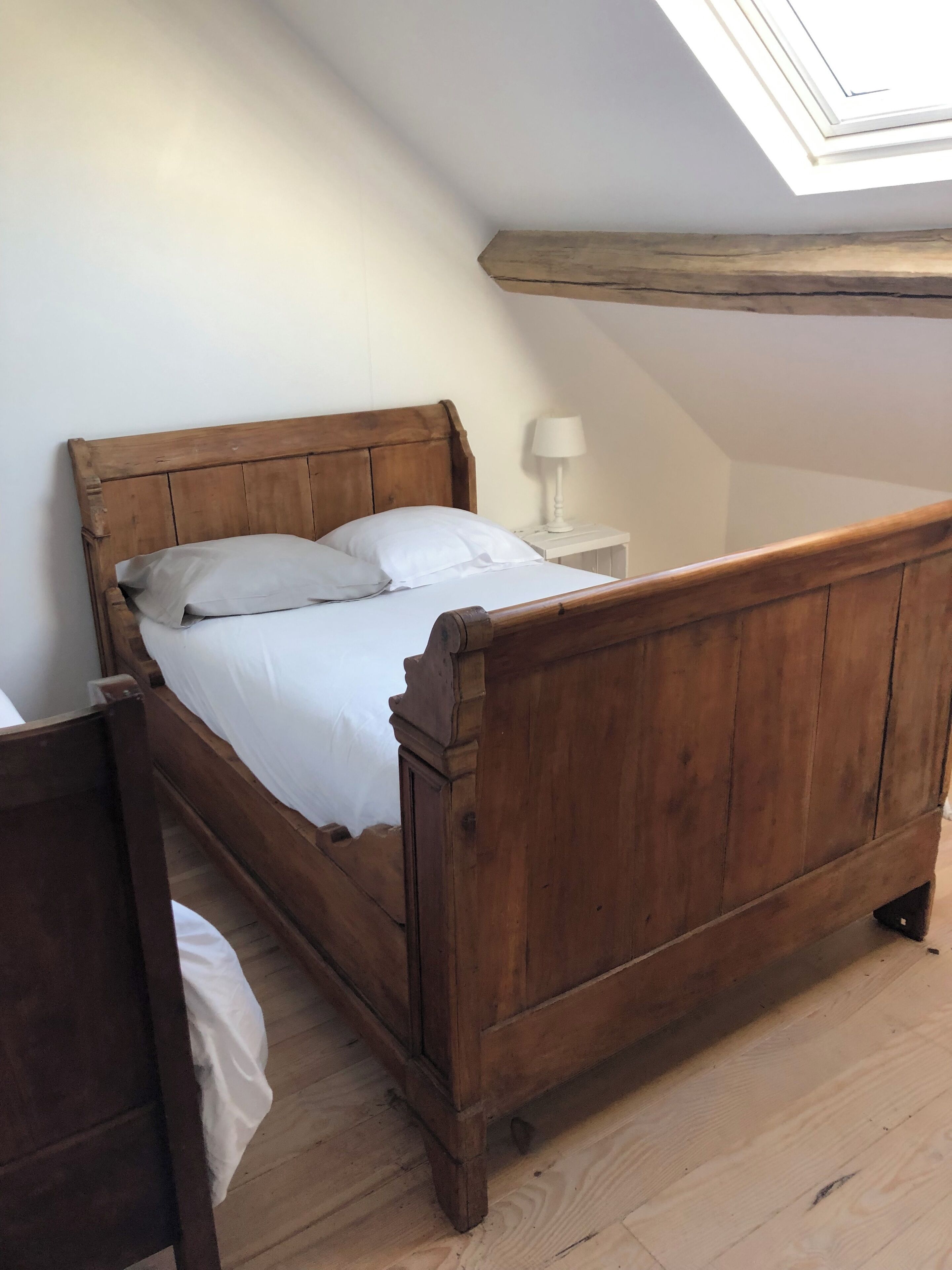 3 slaapkamers, een strijkplank/strijkijzer, reisbedje, gratis wifi