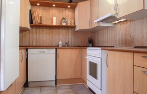 Kühlschrank, Herdplatte, Geschirrspüler