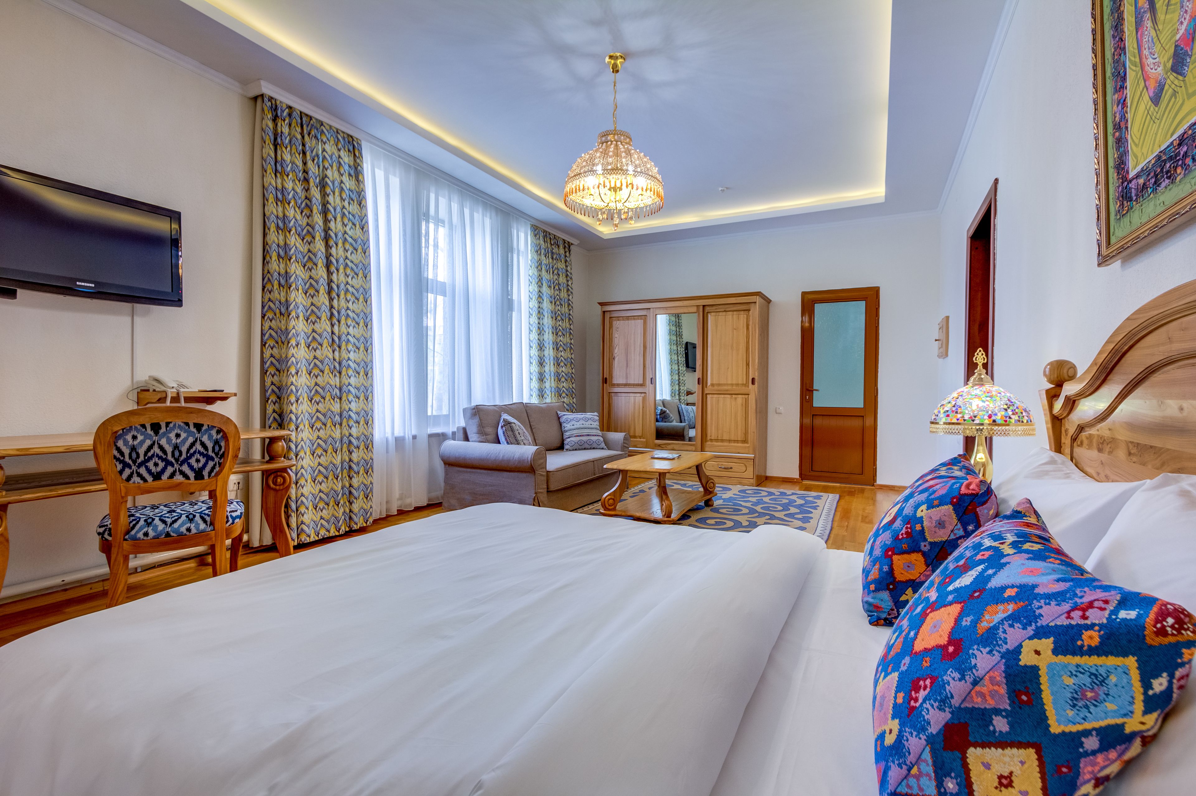 superior double or twin room | 1 bedroom, minibar, in-room safe, individually decorated