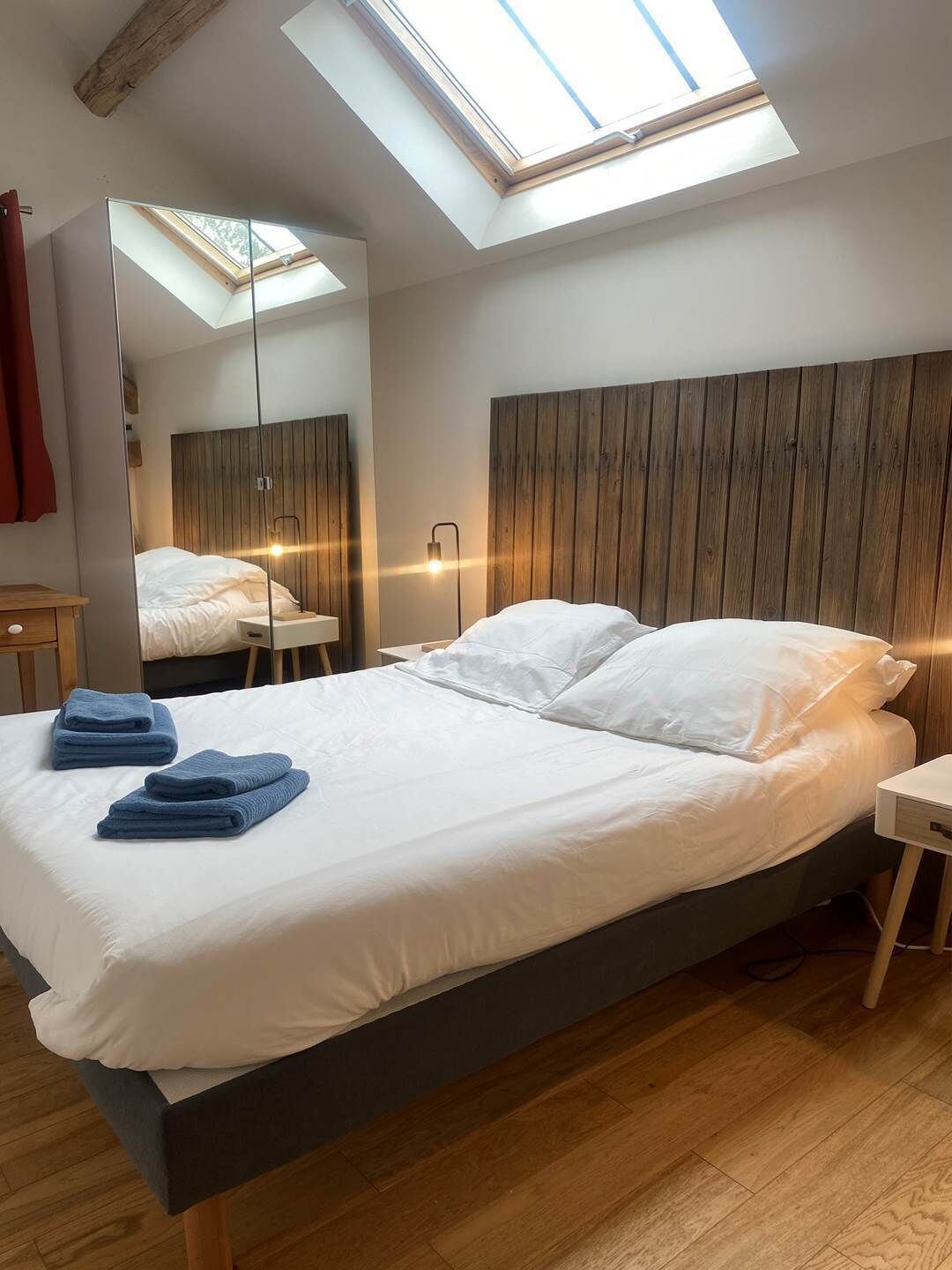 2 bedrooms, iron/ironing board, free WiFi