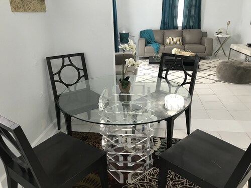 Cozy 1 bedroom cottage - Z amazing heart of Miami