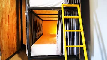 Dortoir Partagé, dortoir mixte | Coffres-forts dans les chambres, Wi-Fi gratuit, draps fournis