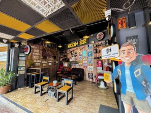 Property entrance - Room 22 Hostel (Bangkok)