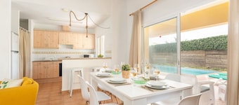 Villa Aries