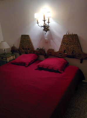 3 bedrooms, iron/ironing board, WiFi