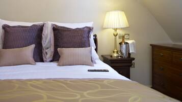 Chambre Double | Décoration personnalisée, ameublement personnalisé, bureau