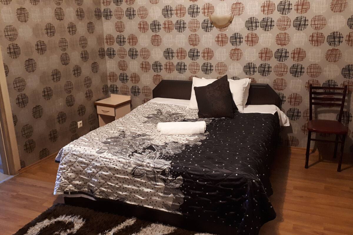 1 chambre, couette en duvet d'oie, coffres-forts dans les chambres