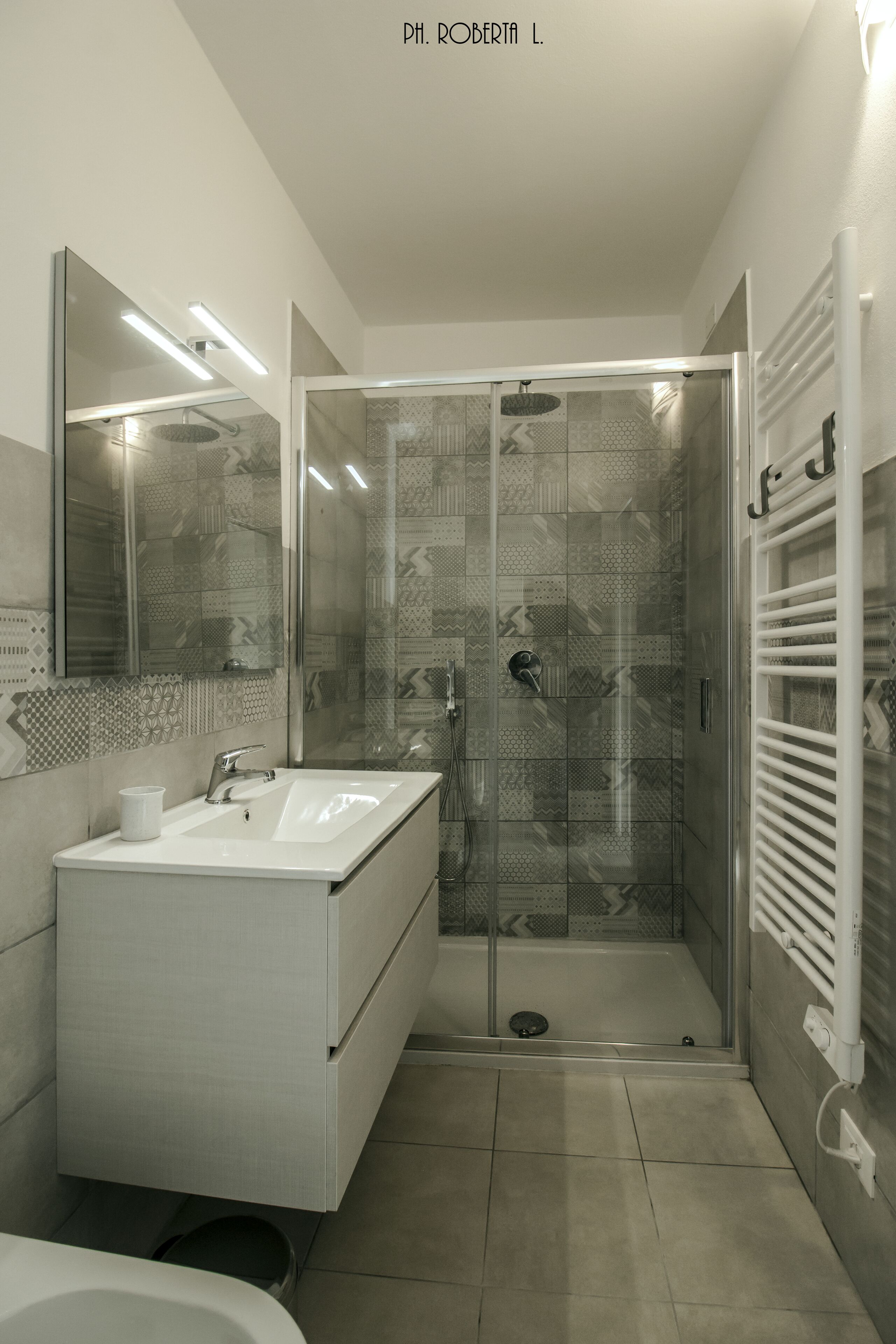 Deluxe Double Room, 1 Bedroom, Balcony, Partial Sea View | Bathroom
