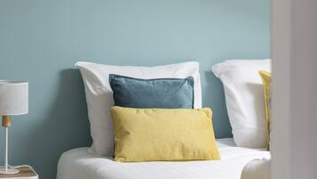 2 habitaciones, tabla de planchar con plancha y wifi gratis