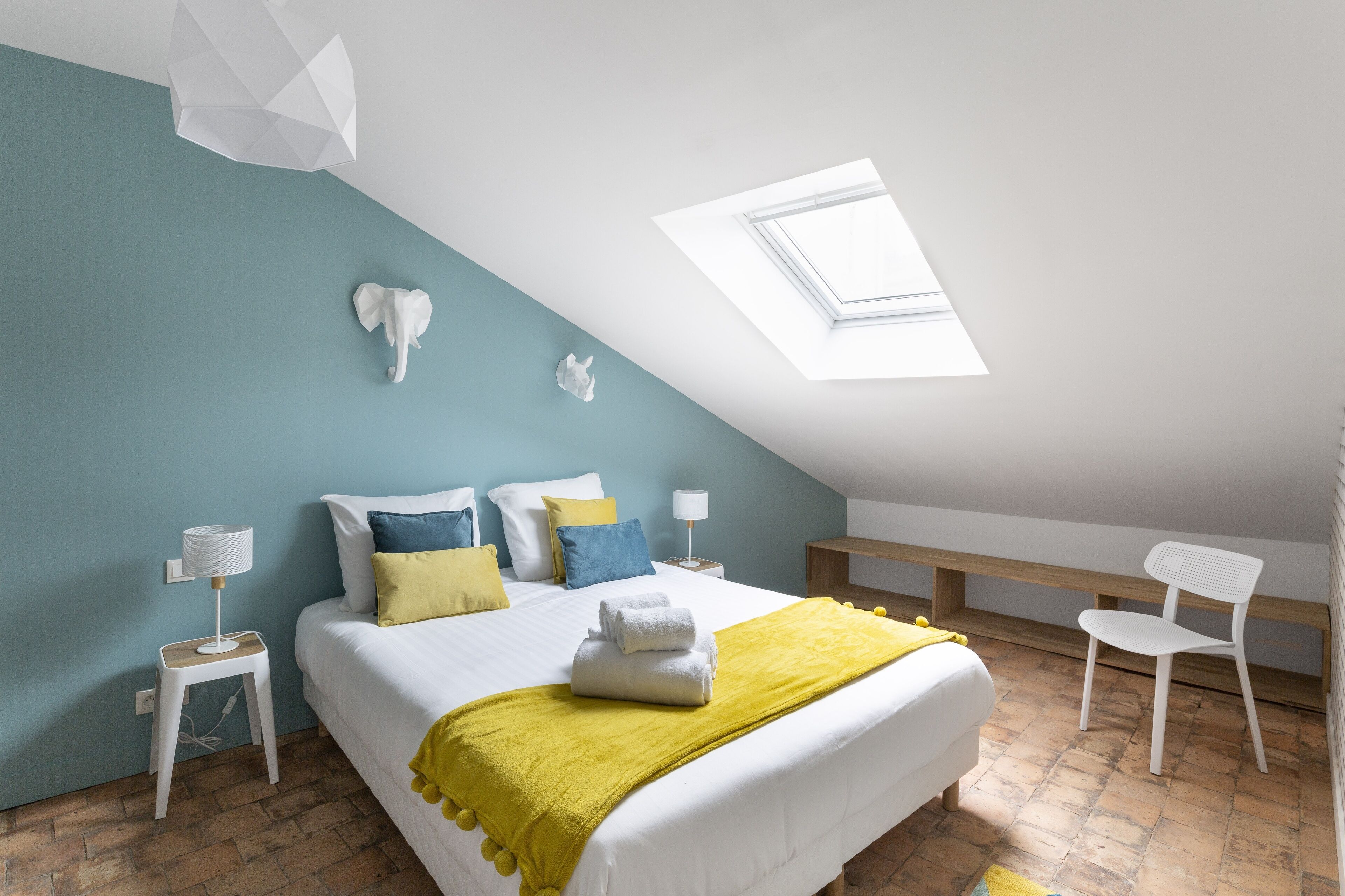 2 habitaciones, tabla de planchar con plancha y wifi gratis 