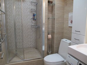 Shower, free toiletries, hair dryer, soap