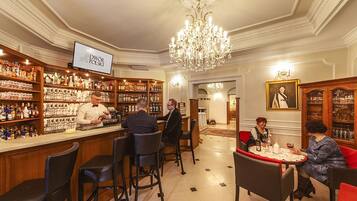 Bar (en la propiedad)