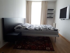 Desk, laptop workspace, iron/ironing board, free WiFi