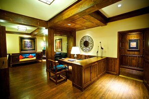 Reception - Songtsam Cizhong Lodge (Deqin)