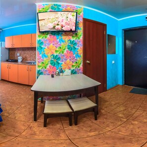 Standard Studio, Multiple Beds | Private kitchen | Fridge, microwave, stovetop, electric kettle - ApartHotel Oksana (Krasnodar)