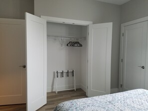 1 bedroom, iron/ironing board, travel cot, free WiFi