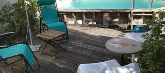 Charming apartment with private pool and secure parking