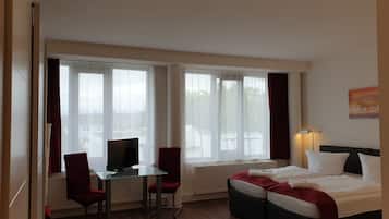 1 dormitorio, escritorio, wifi gratis y ropa de cama