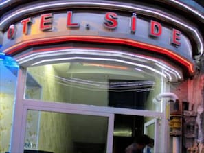 Entrée de l’hébergement