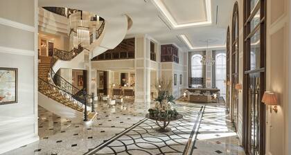 Mai House Saigon Hotel