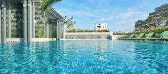 Mai House Saigon Hotel