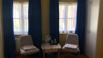 Τηλεόραση με επίπεδη οθόνη