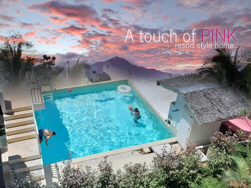 Modern Studio on the way to underground river