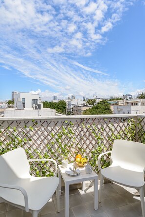 Premium Condo, Multiple Beds, City View | Terrace/patio - Ella SR by TLV2rent (Tel Aviv)