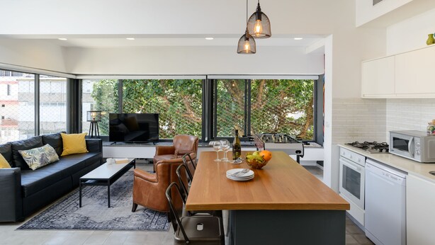 Unclassified image, 1 of 66, button - Ella SR by TLV2rent (Tel Aviv)