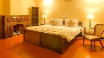 Bungalow (Arabidacool) | Down duvets, individually decorated, individually furnished, desk