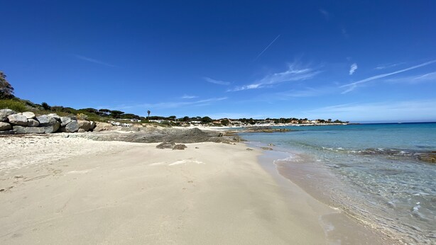 Nær stranden