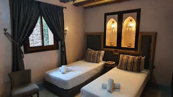 1 chambre, coffres-forts dans les chambres, décoration personnalisée