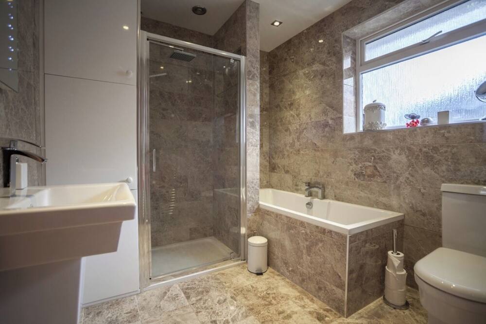Goldcrest House - Allensmore
