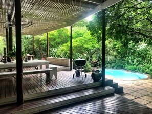 Ferienhaus, 6 Schlafzimmer | Terrasse/Patio