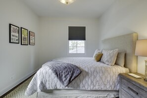 2 slaapkamers, een strijkplank/strijkijzer, wifi, beddengoed