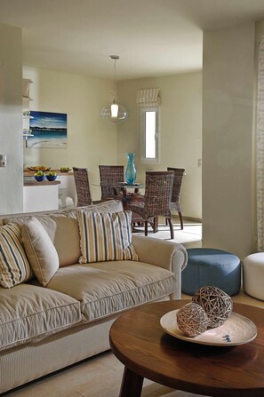 TV, peis og DVD-spiller