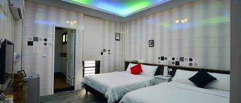 Quadruple Room (101)